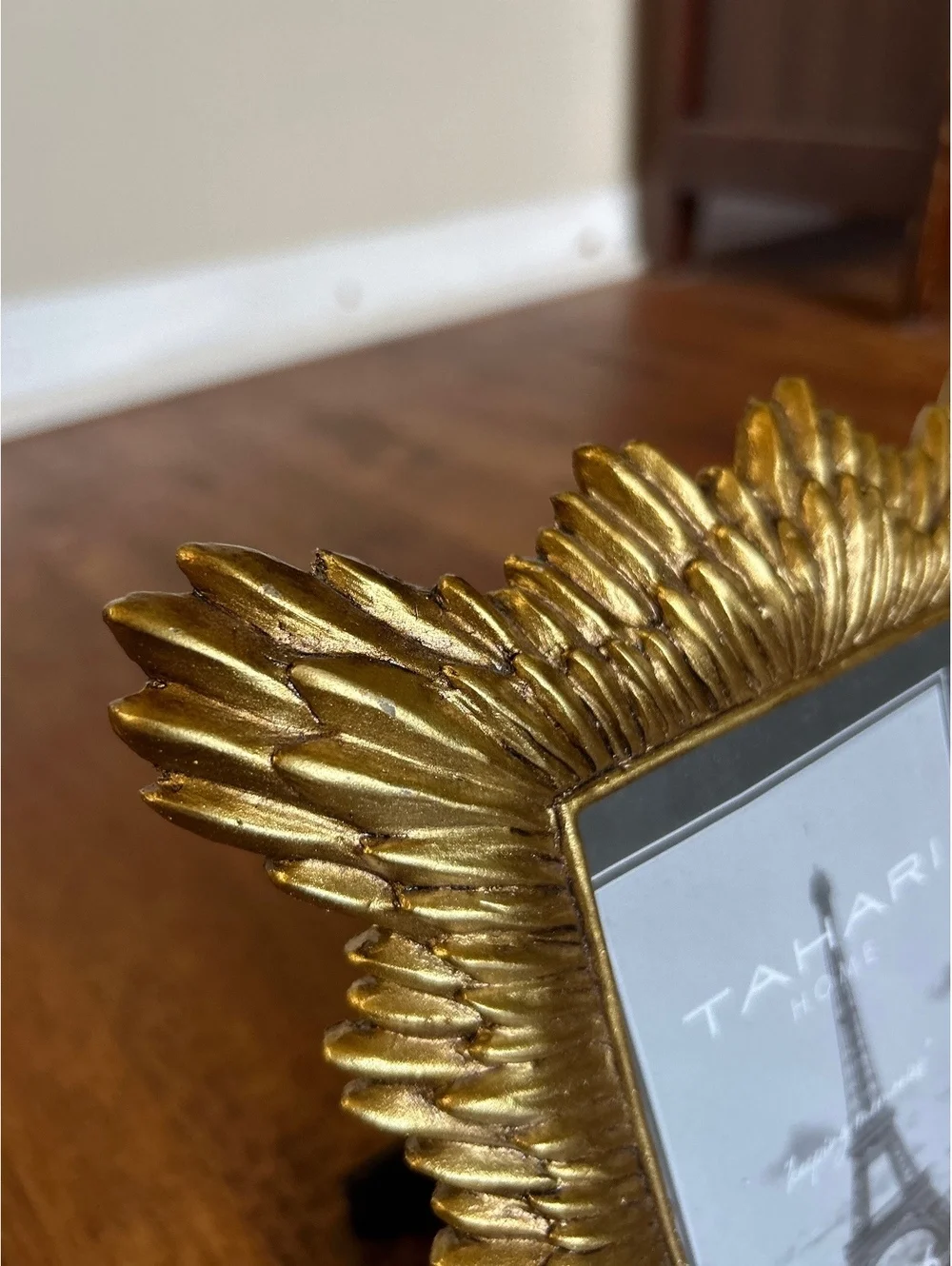 Tahari Home Gold Ornate 4x6 Photo Frame
